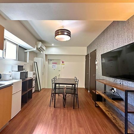 Amber Iidabashi Apartment Tokio Exterior foto